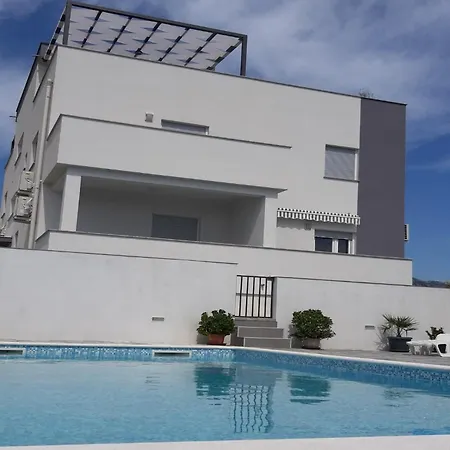 Apartman With Swimming Pool Seline, Paklenica - 25503
